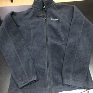 Black Columbia size small adult jacket.